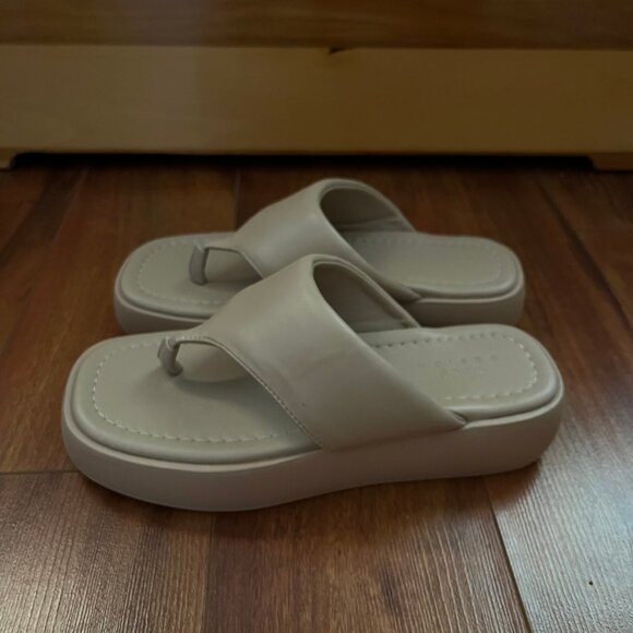 ASOS DESIGN Platform Flip Flop - Picture 3 of 3